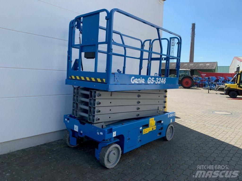 Genie GS-3246 Käärtõstukid
