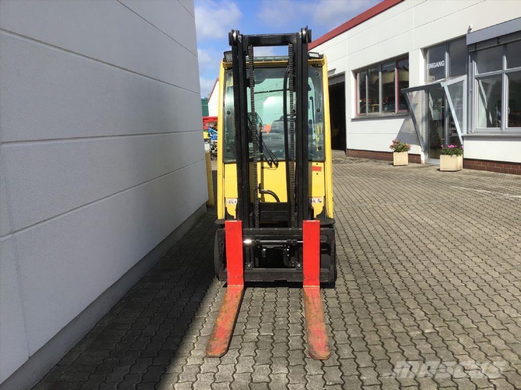 Hyster J 3.0 XN Elektritõstukid