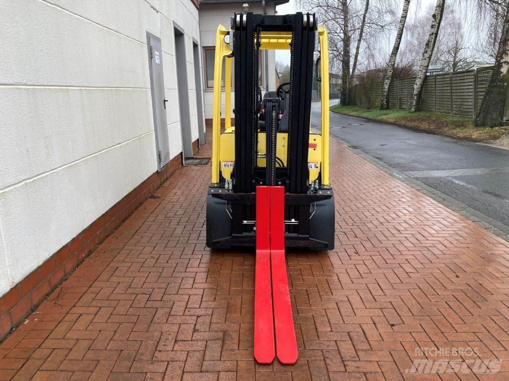Hyster J 3.0 XN Elektritõstukid