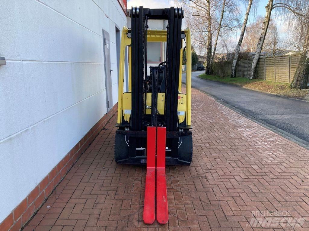 Hyster J 3.0 XN Elektritõstukid