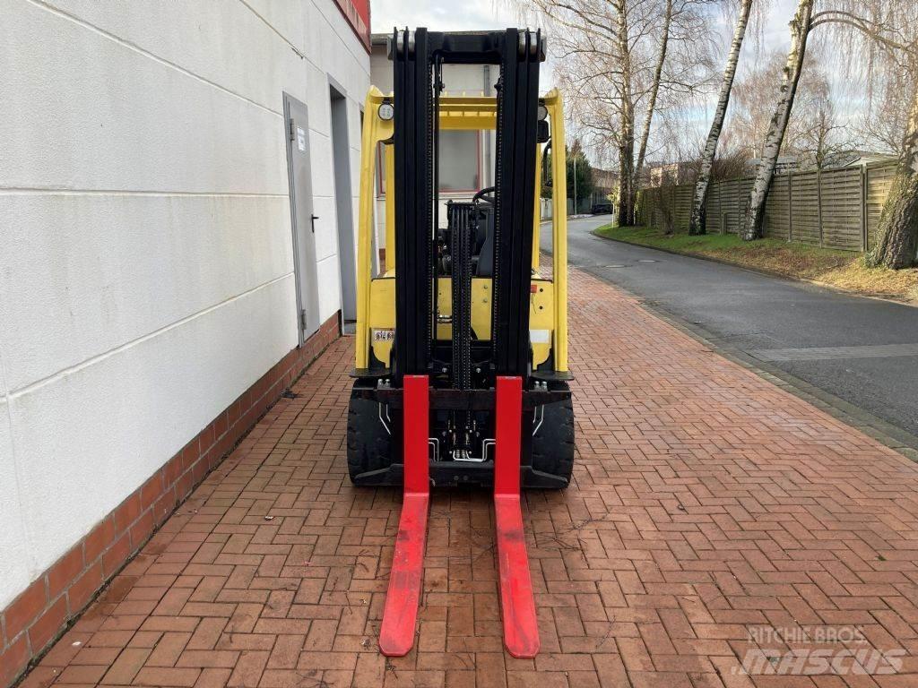 Hyster J 3.0 XN Elektritõstukid
