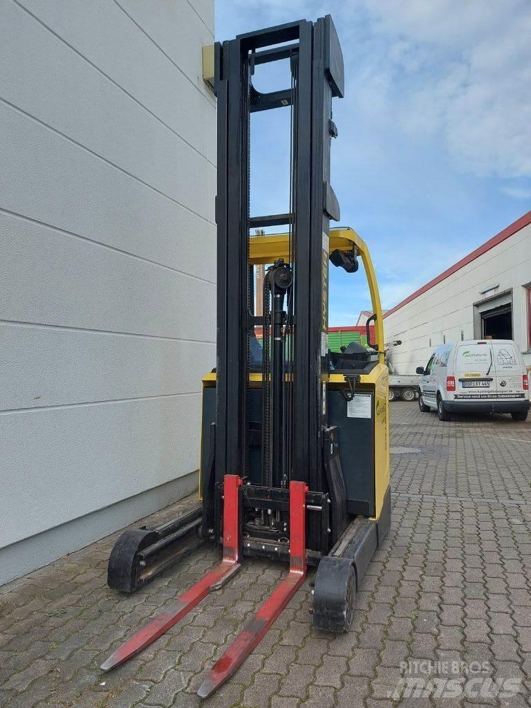 Hyster R 1.4 Lükandmastiga tõstukid
