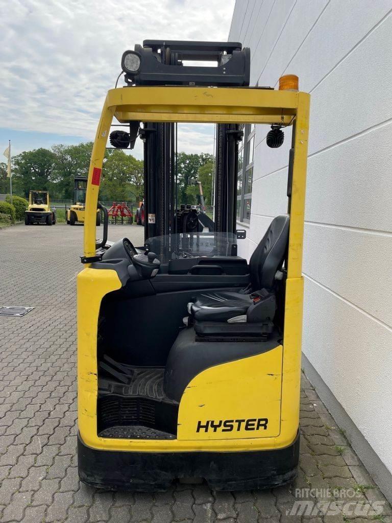 Hyster R 1.4 Lükandmastiga tõstukid