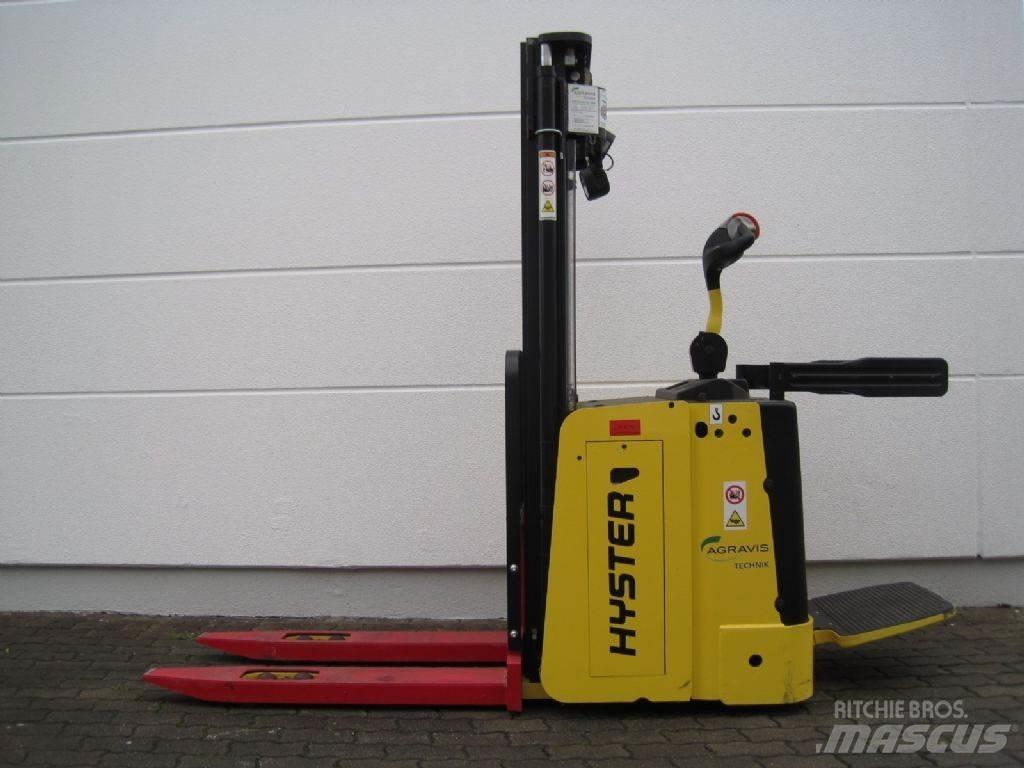 Hyster S 1.5 S Järelkäidavad virnastajad