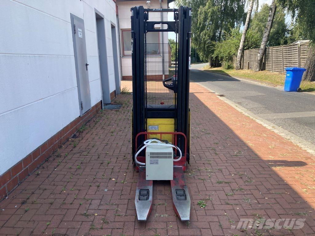 Hyster S 1.6 AC Järelkäidavad virnastajad