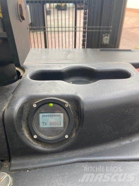 Hyster S1.5S Järelkäidavad virnastajad