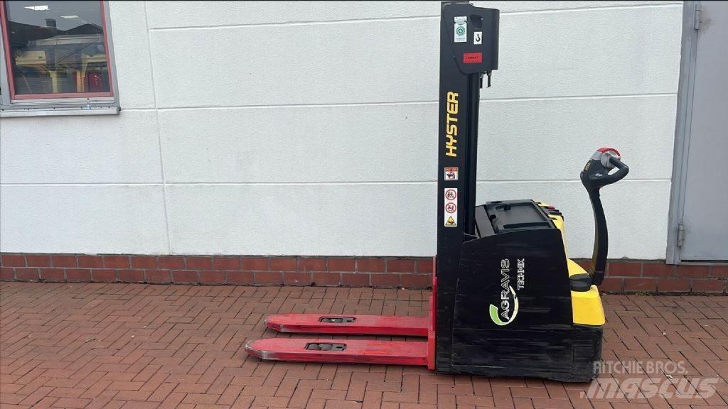 Hyster S1.6IL Järelkäidavad virnastajad