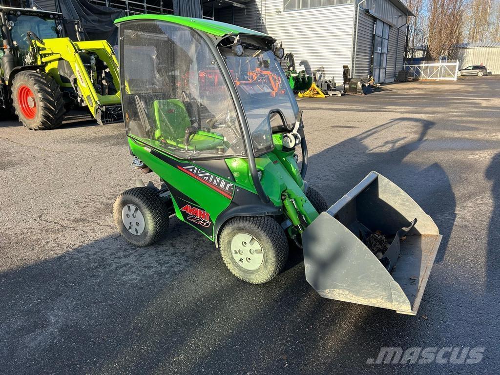 Avant 225 Mitmeotstarbelised laadurid