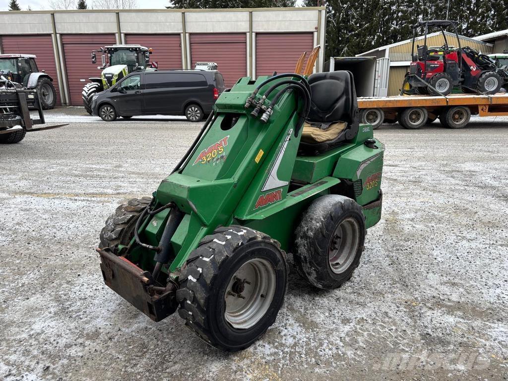 Avant 320 Mitmeotstarbelised laadurid