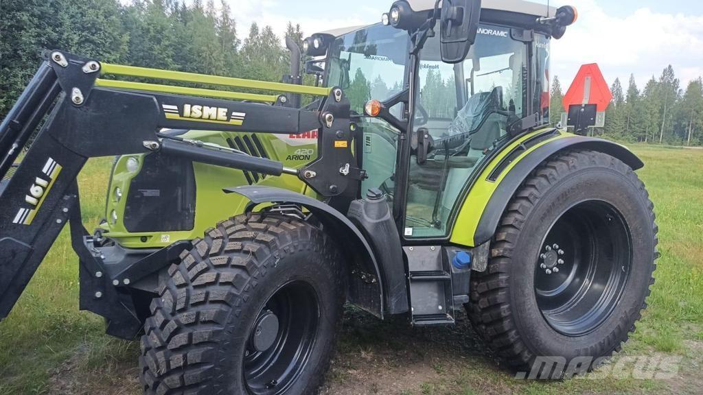 CLAAS 420 Traktorid