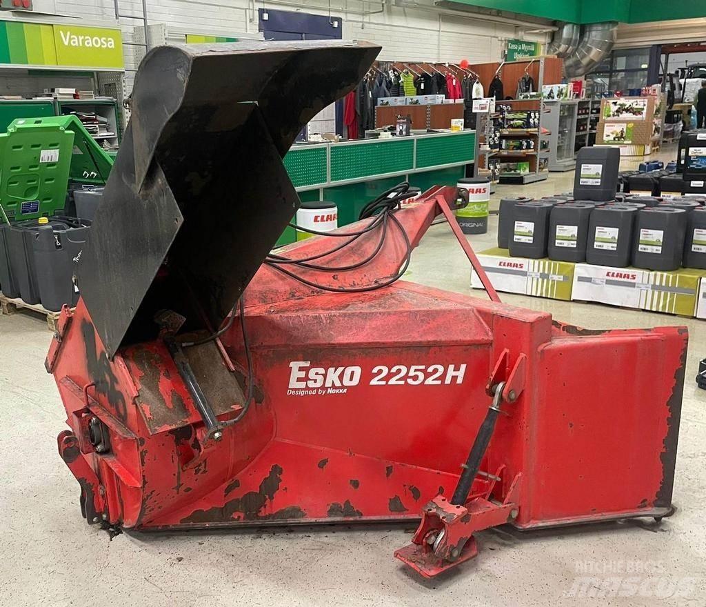 Esko 2252H Lumefreesid