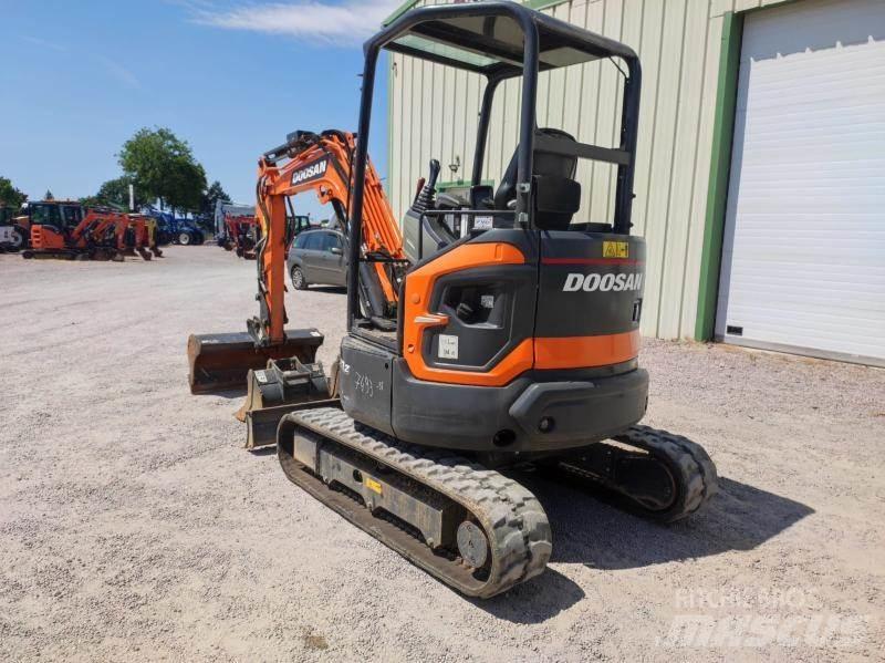 Doosan DX27Z Miniekskavaatorid < 7 t
