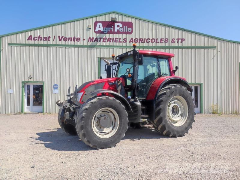 Valtra N163 Traktorid