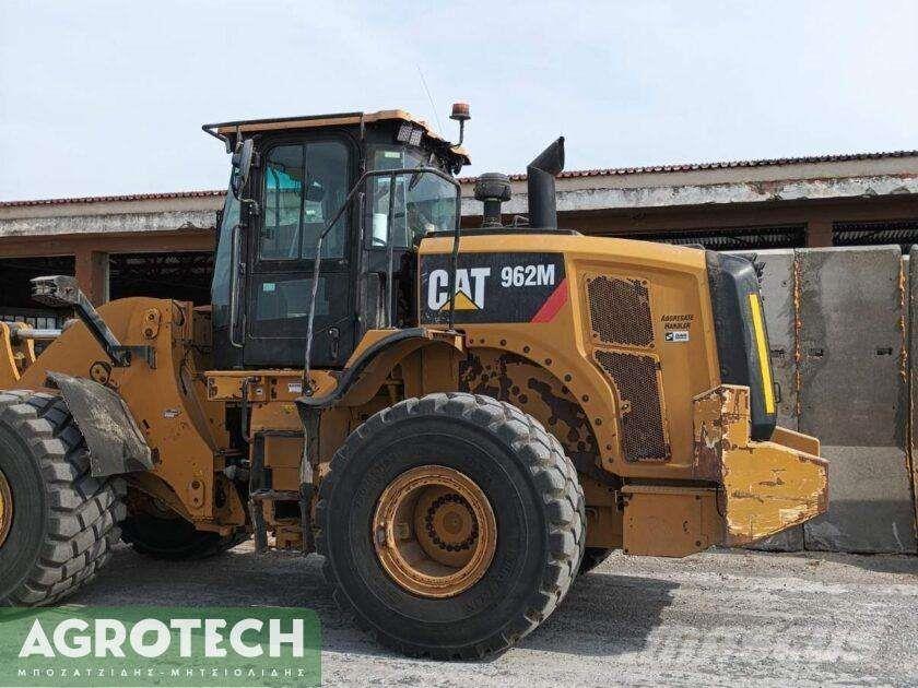 CAT 962M Traktorid