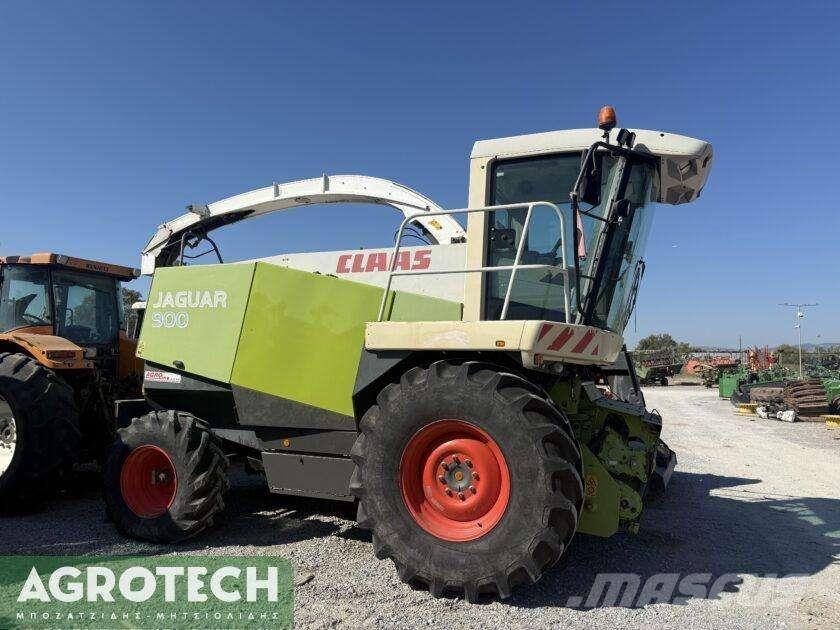 CLAAS JAGUAR 890 Traktorid