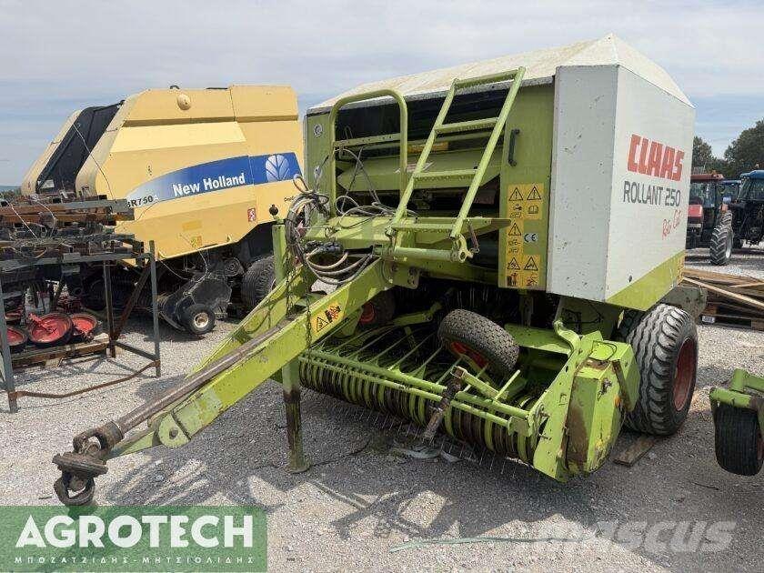 CLAAS Rollant 250 RC Ruloonpressid