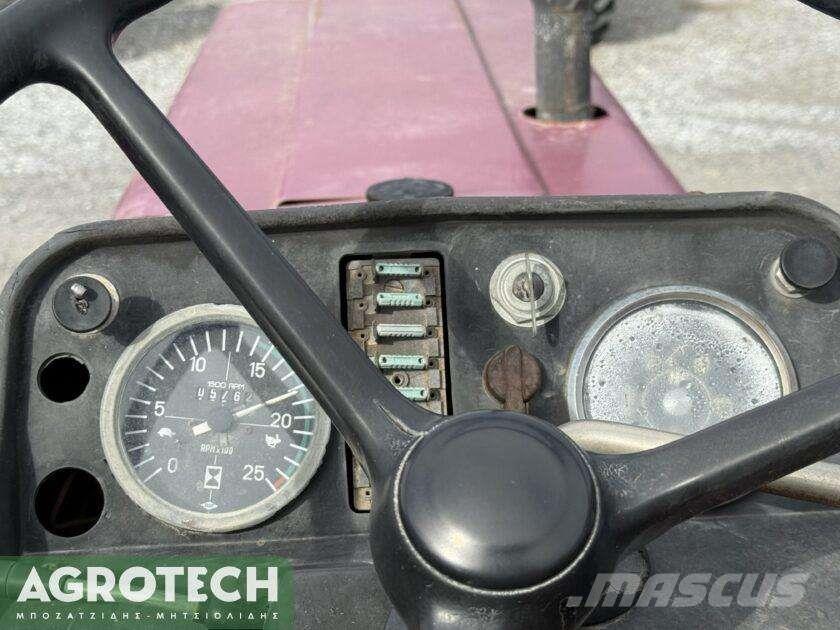 International 844s Traktorid