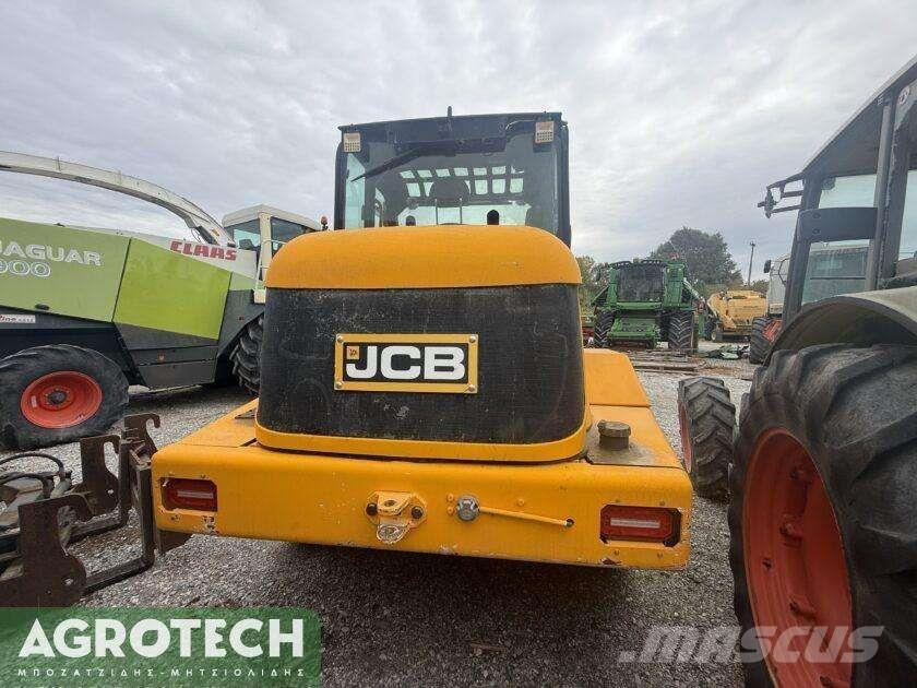 JCB TM 300 Traktorid