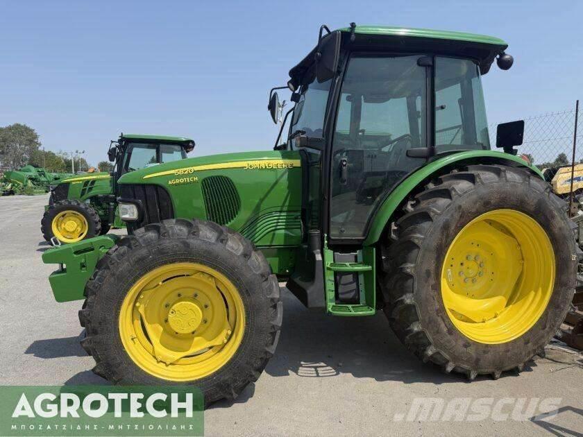 John Deere 5820 Traktorid