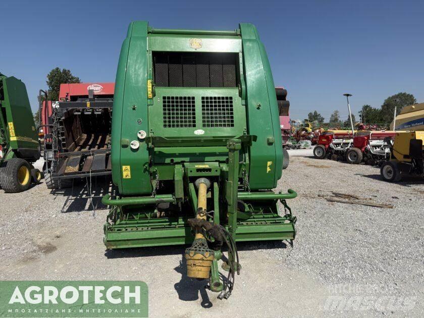 John Deere 864 Ruloonpressid
