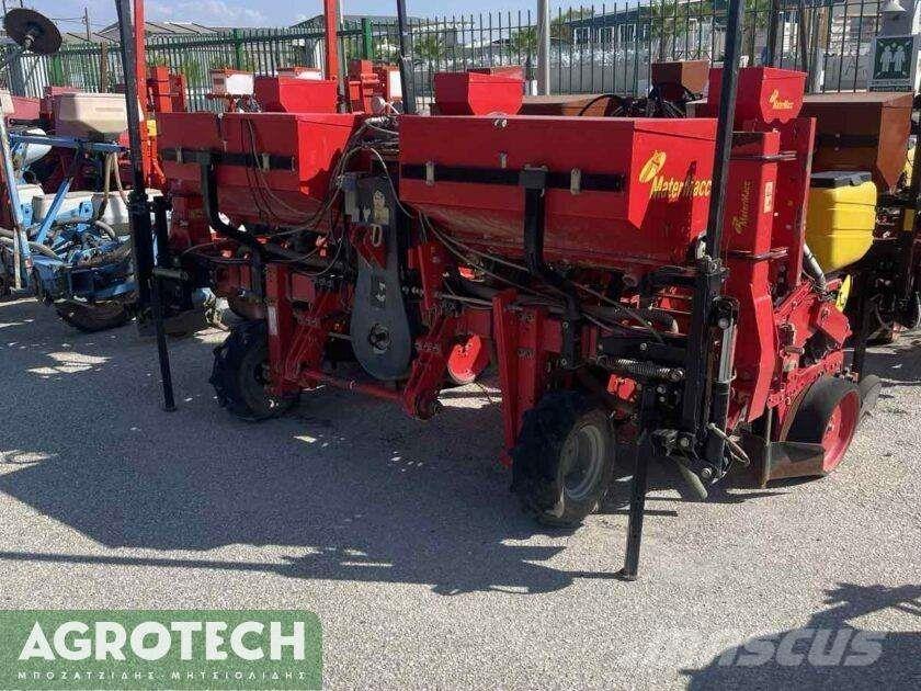 MaterMacc MS 8000 Traktorid