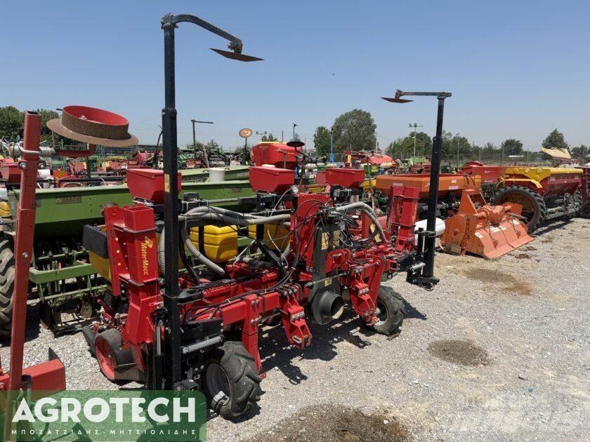 MaterMacc MS 8230 Traktorid