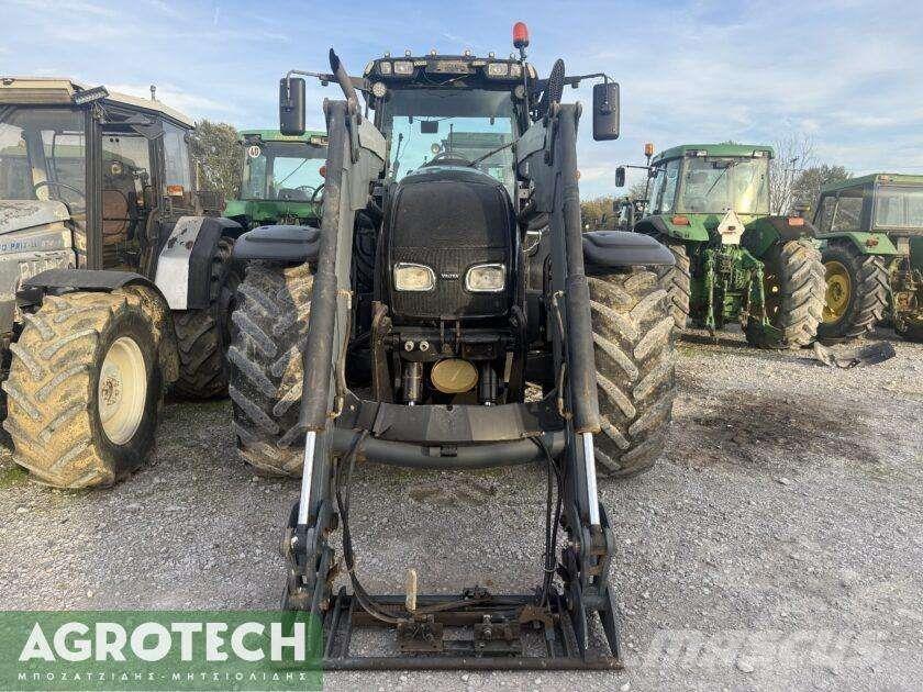Valtra T 190 Traktorid
