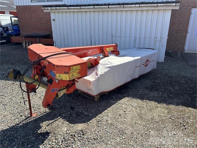 Kuhn GMD 702 Iseliikuvad niidukid-vaalutid