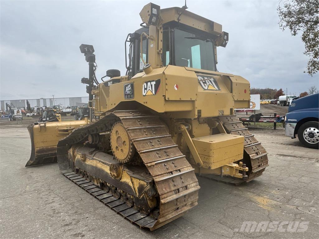 CAT D6T Buldooserid