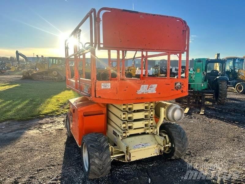 JLG 260MRT Muu