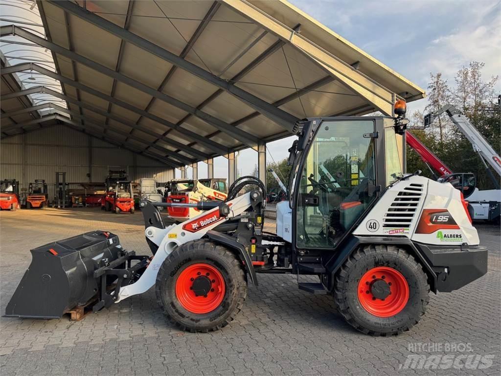 Bobcat L 95 E V Rataslaadurid