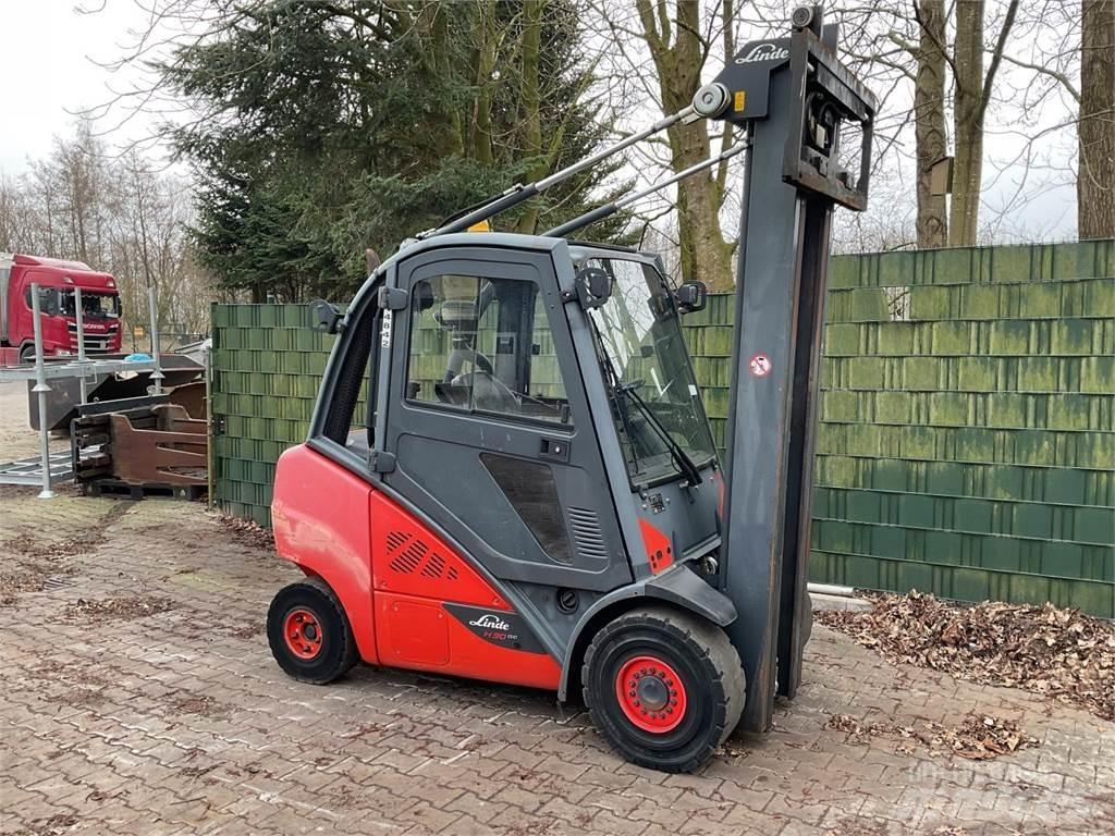 Linde H 30 D 02 EVO Diiseltõstukid