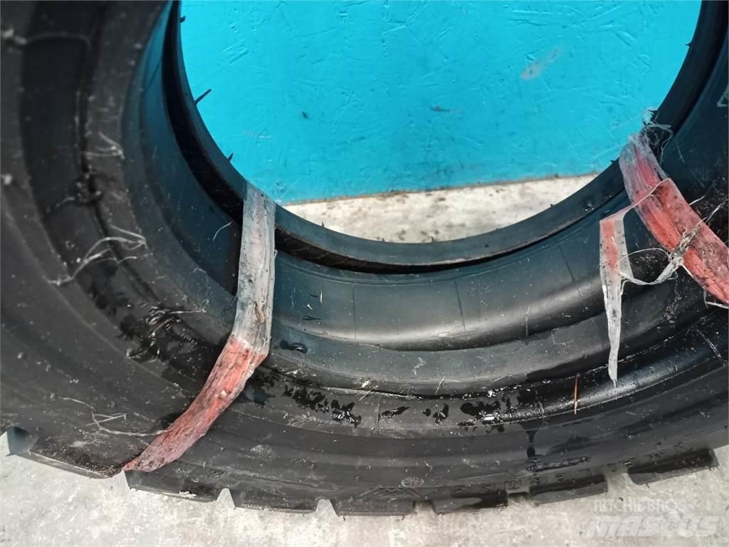  10 6.50-10 Rehvid, rattad ja veljed
