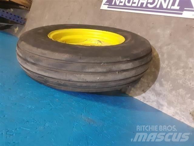  16 7.50-16 Rehvid, rattad ja veljed
