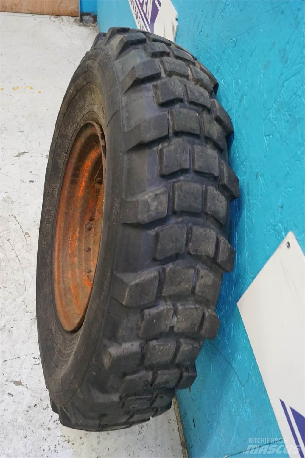  16 7.50R16 Rehvid, rattad ja veljed