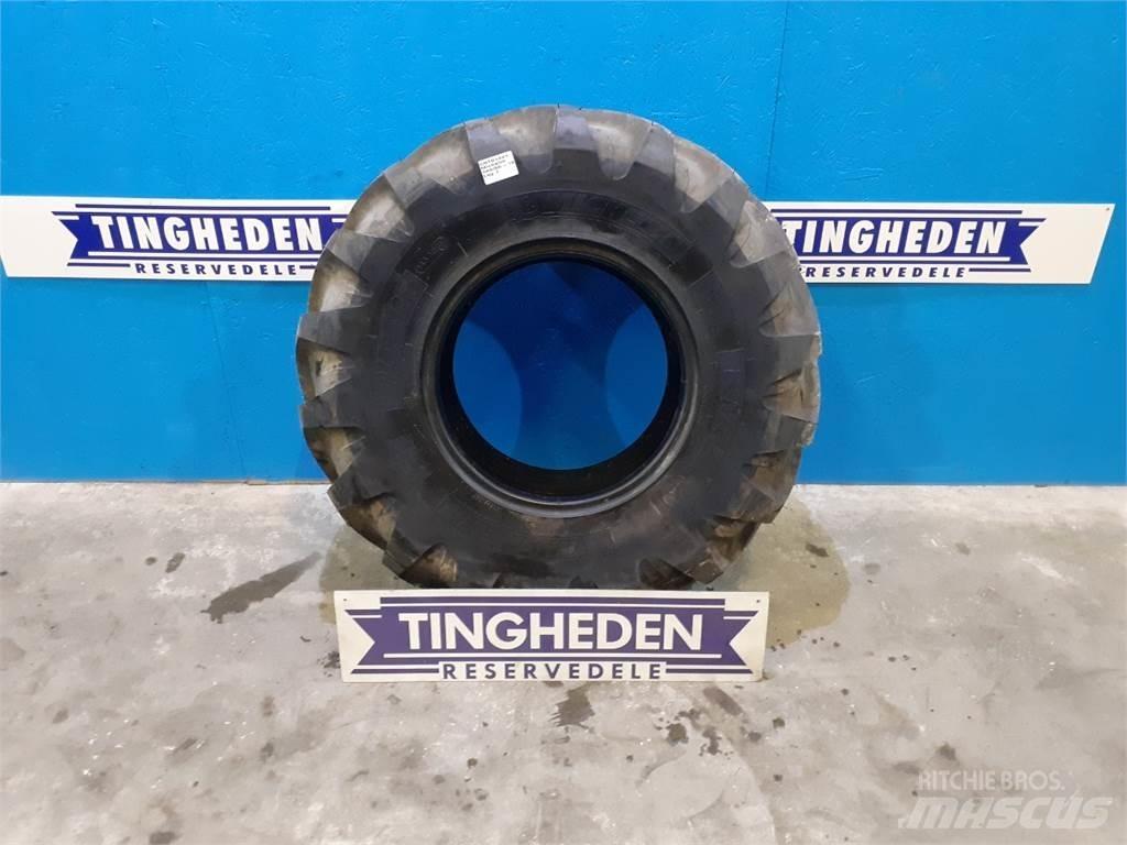  18 340/80R18 Rehvid, rattad ja veljed