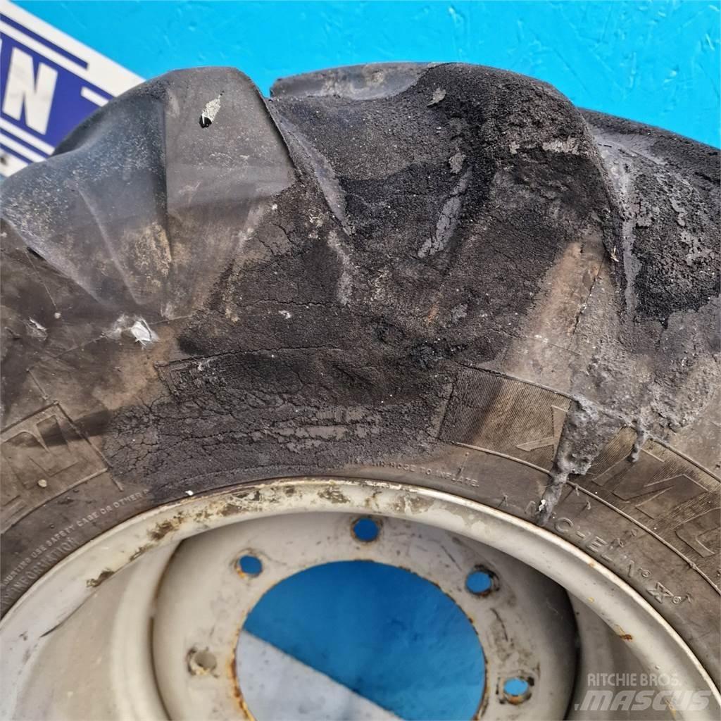  18 340/80R18 Rehvid, rattad ja veljed