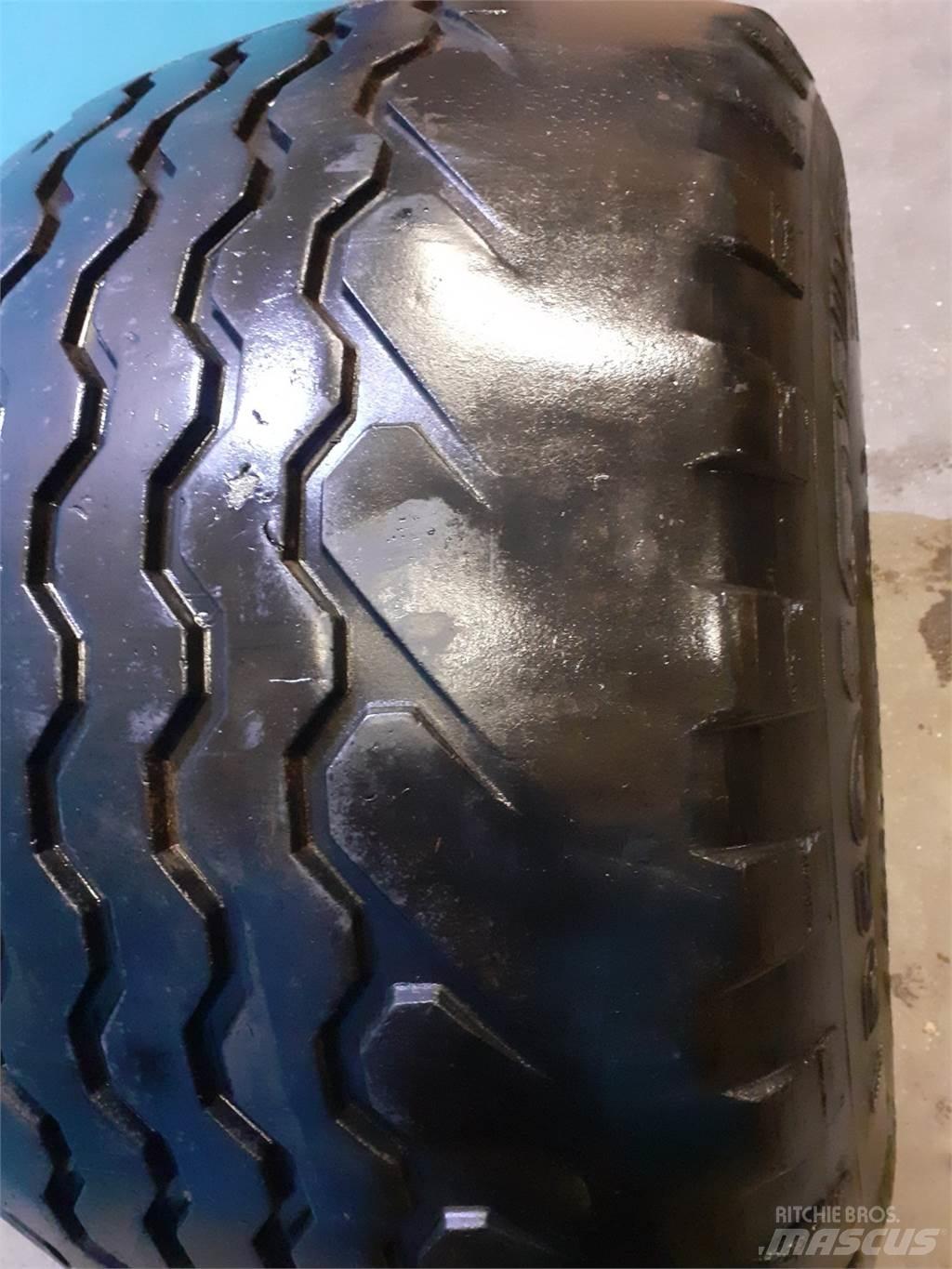  22.5 700/45-22,5 Rehvid, rattad ja veljed