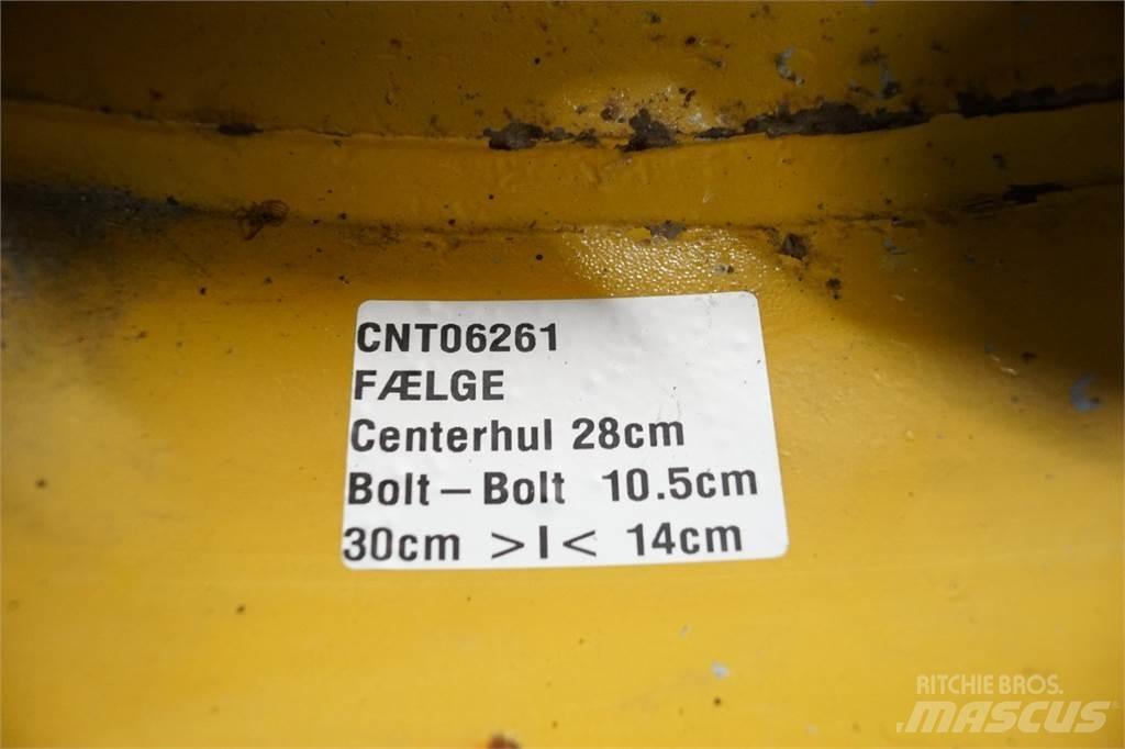  24 16LX24 Rehvid, rattad ja veljed