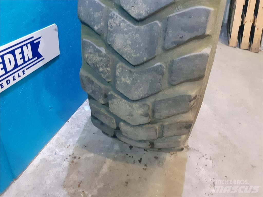  25 20.5R25 Rehvid, rattad ja veljed