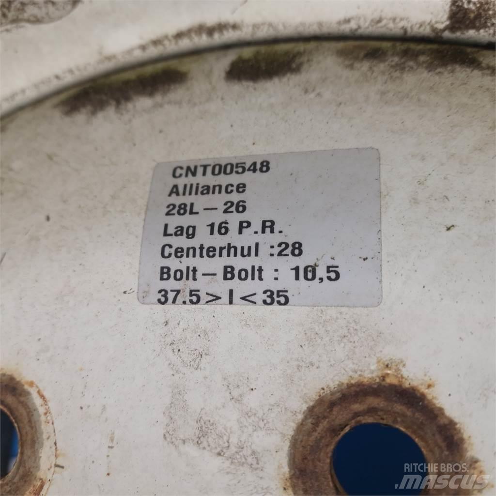  26 28L-26 Rehvid, rattad ja veljed