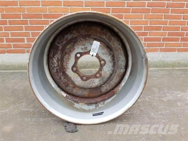  26.5 16.00X26.5 Rehvid, rattad ja veljed