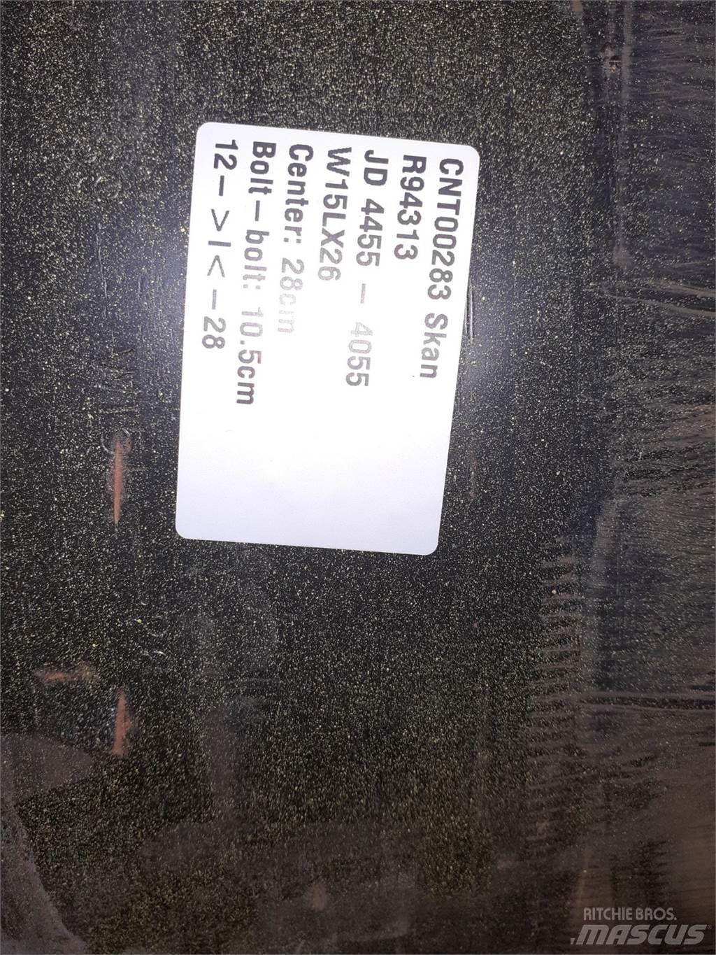  26 W15LX26 Rehvid, rattad ja veljed