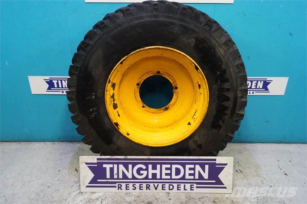  28 440/80R28 Rehvid, rattad ja veljed