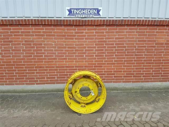  28 W10X28 Rehvid, rattad ja veljed