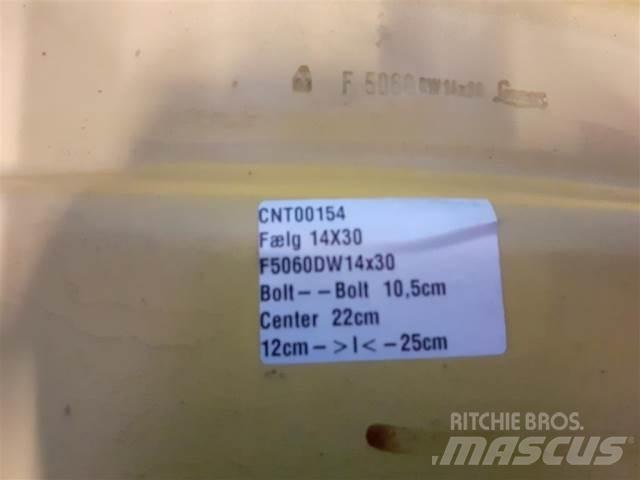  30'' 14X30 Rehvid, rattad ja veljed
