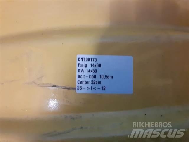  30'' 14X30 Rehvid, rattad ja veljed