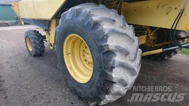  32 30.5L-32 Rehvid, rattad ja veljed