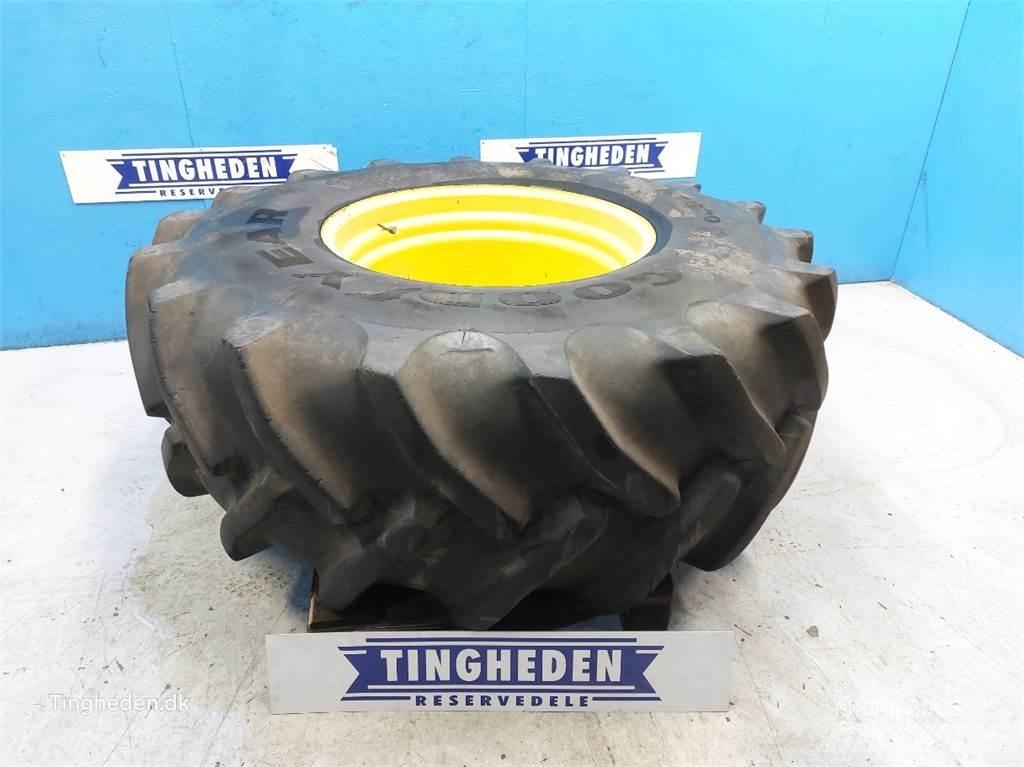  32 650/75 R32 Rehvid, rattad ja veljed