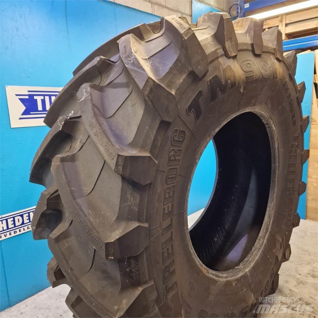  38 650/85R38 Rehvid, rattad ja veljed